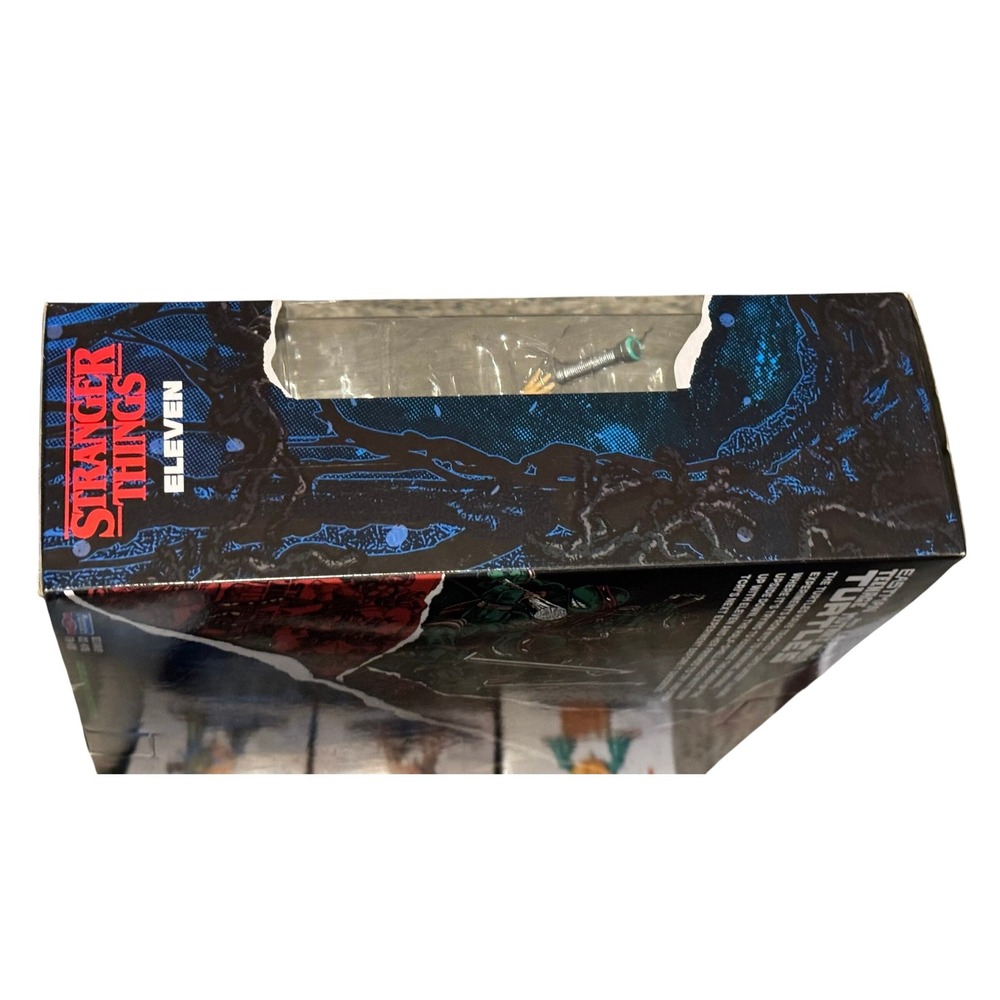 Stranger Things Eleven TMNT Leonardo Action Figure Set Playmates Toys 81191 New - Picture 6 of 8